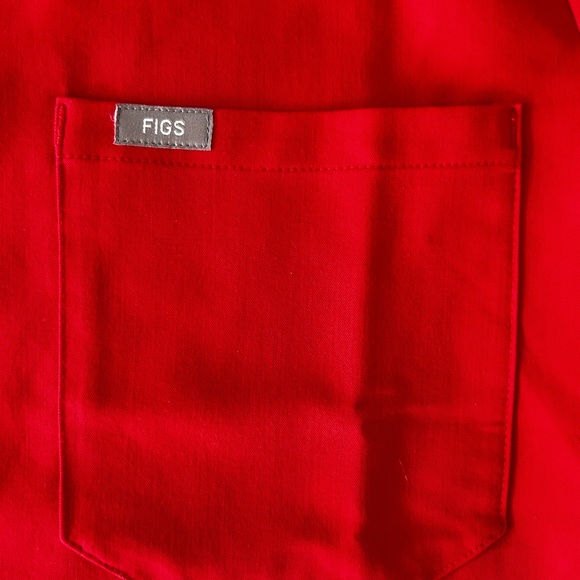 Figs Red Scrub Set - Picture 9 of 11